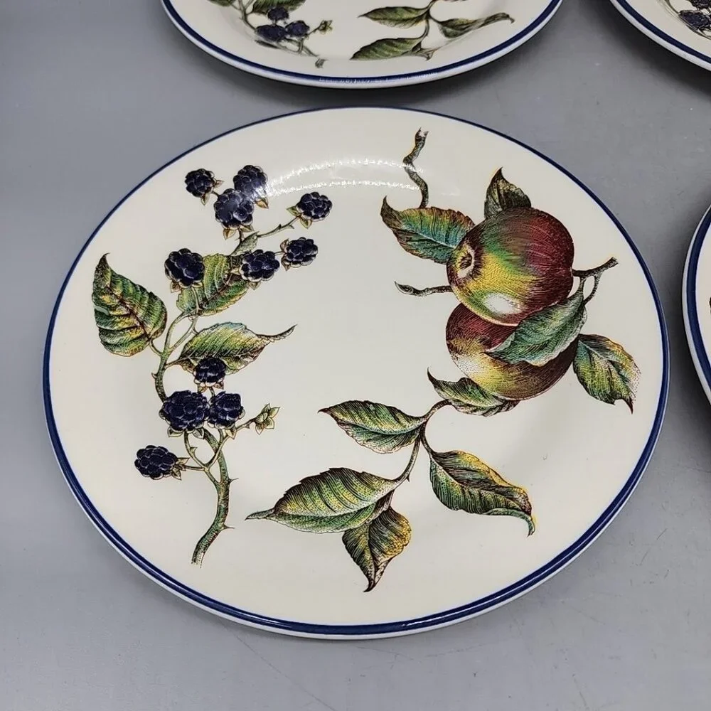 Set Of 4 PIER 1 MACINTOSH England Angleterre Salad/Dessert PLATES 8